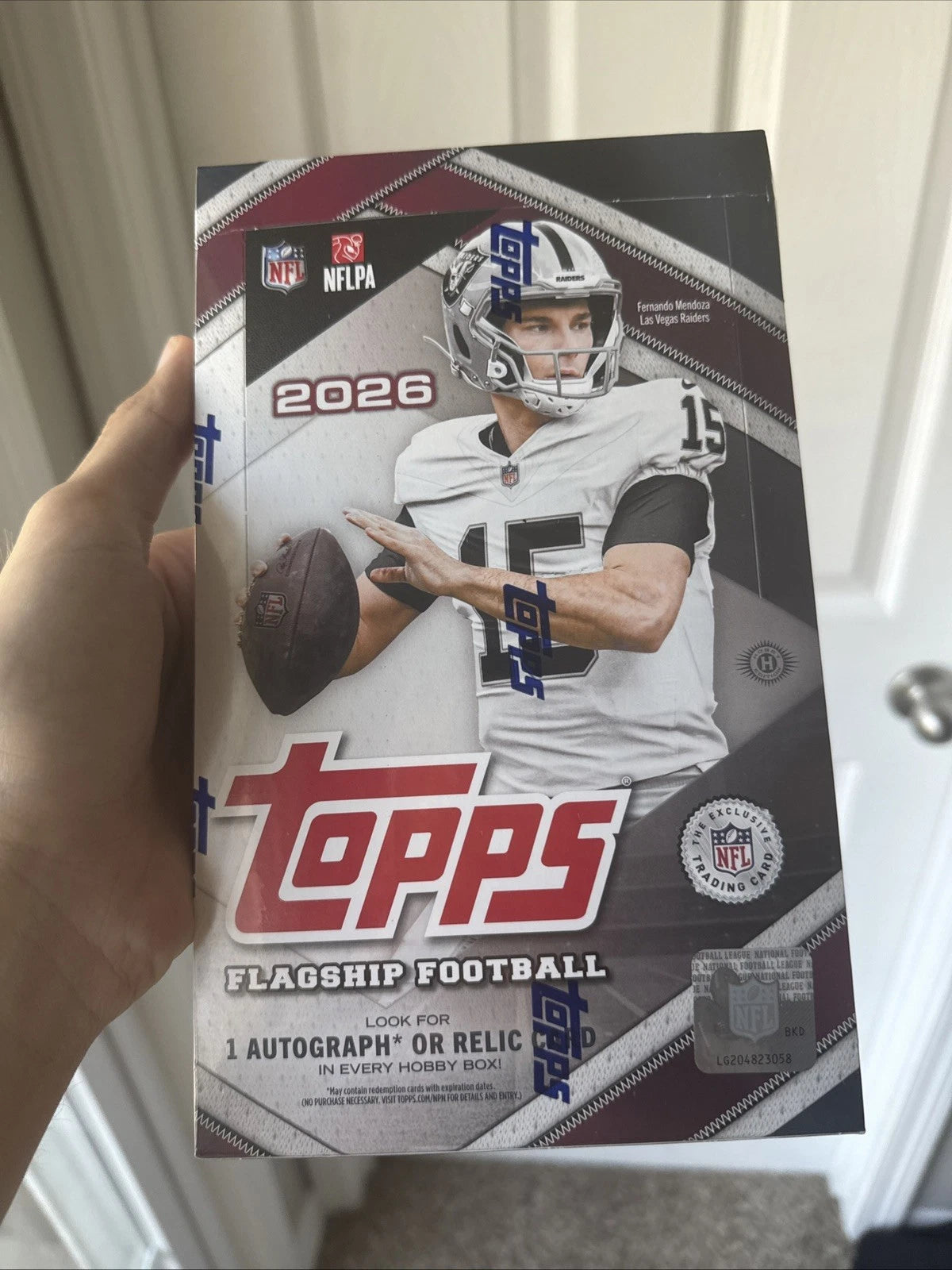 2026 Topps Flagship Football NFL Hobby Box 1 Auto Or Relic New IN HAND